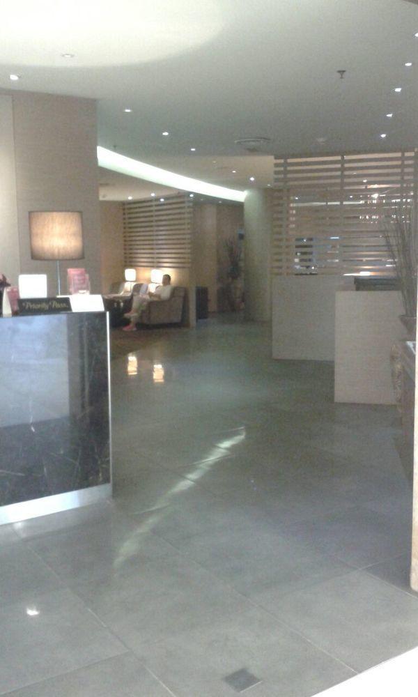 Plaza Premium Lounge Hotel Bayan Lepas Buitenkant foto