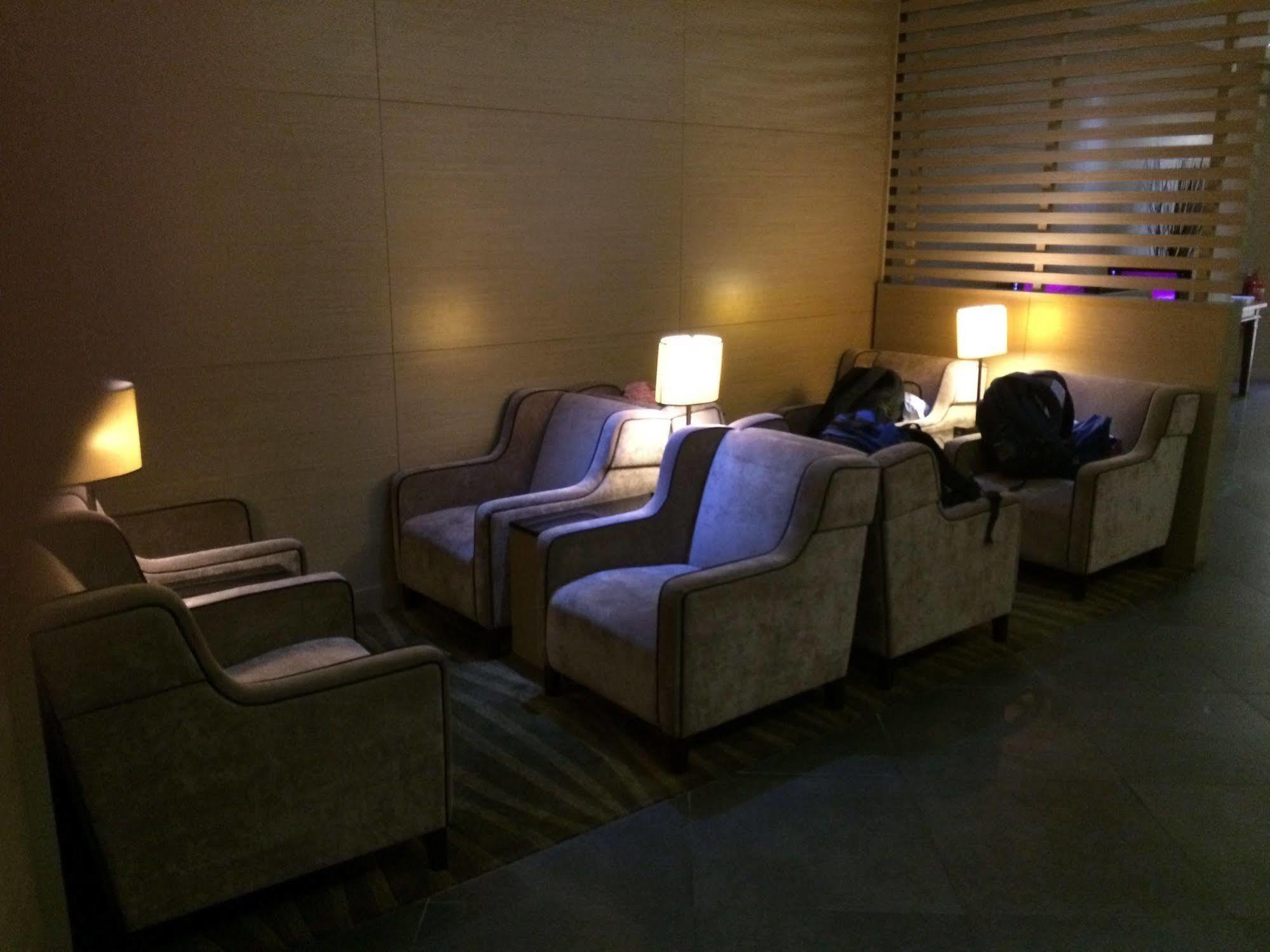 Plaza Premium Lounge Hotel Bayan Lepas Buitenkant foto